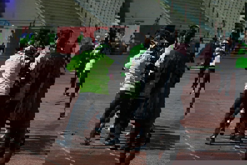 1839885