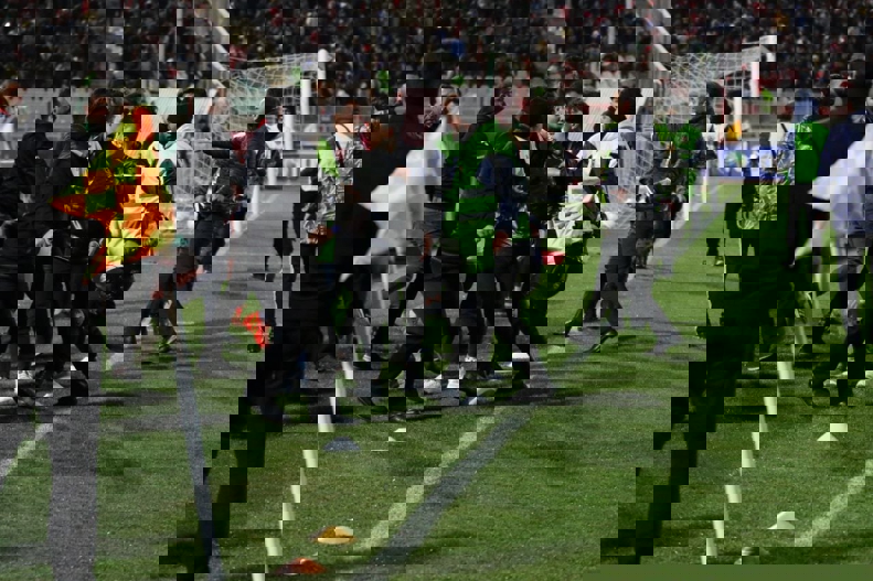 1839884
