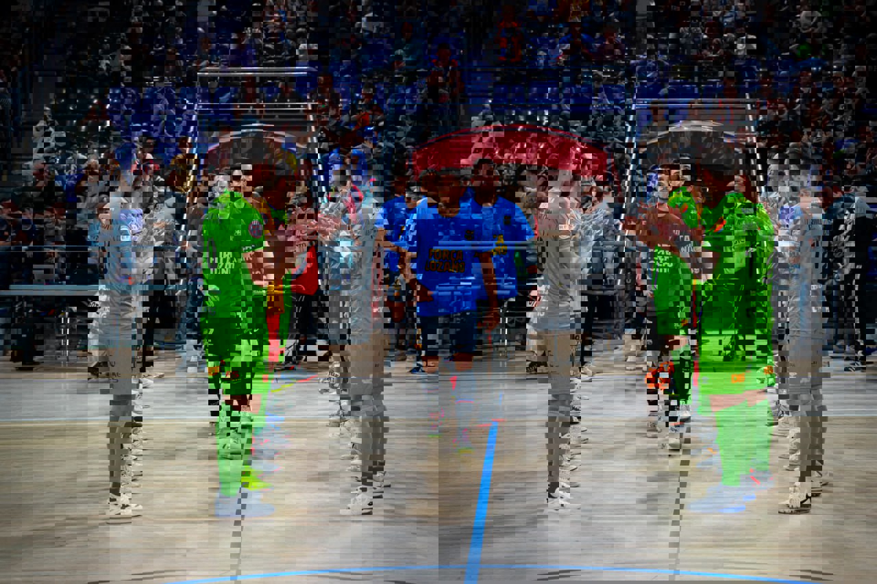 1840204
