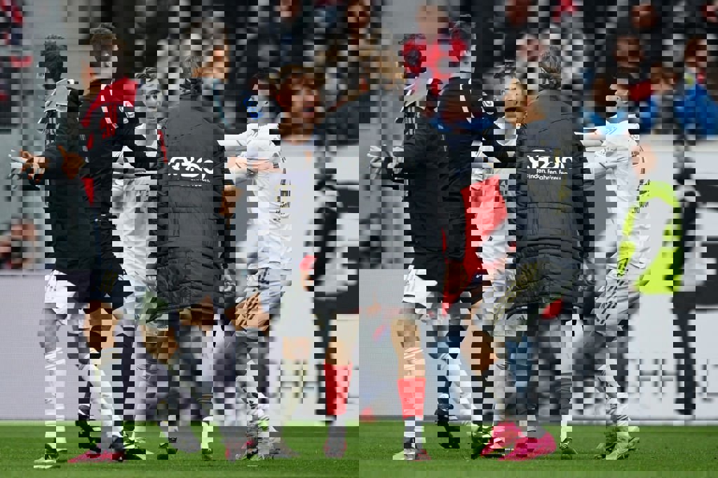 1840120