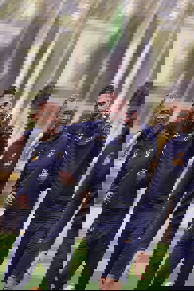 1840515