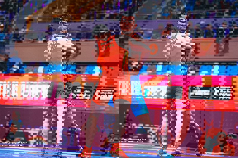 1840789