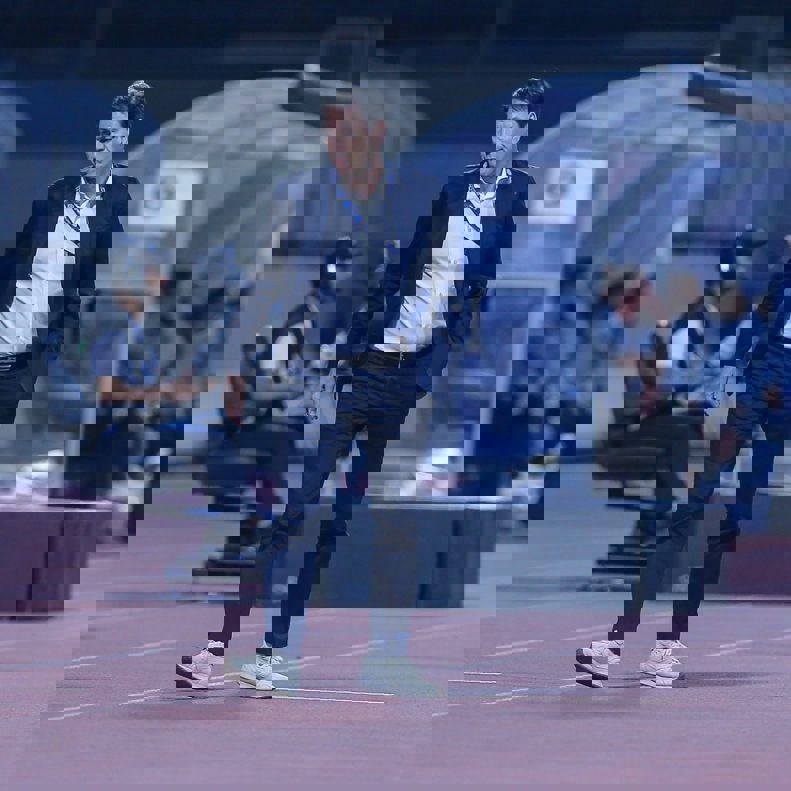 1851232
