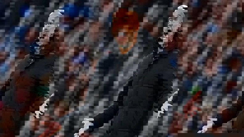 1851368