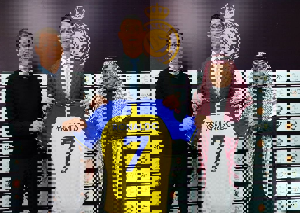 1851377