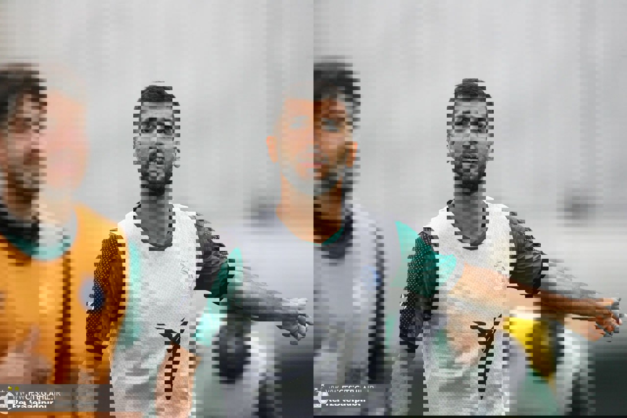 1851807