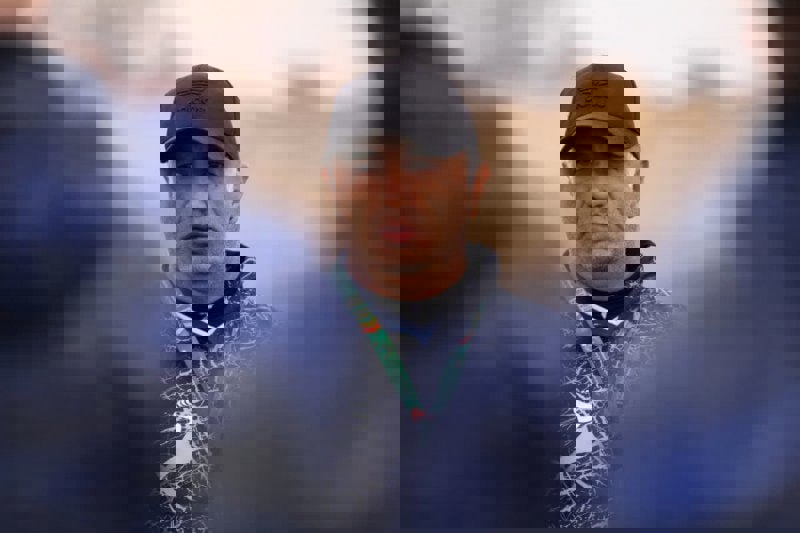 1851737