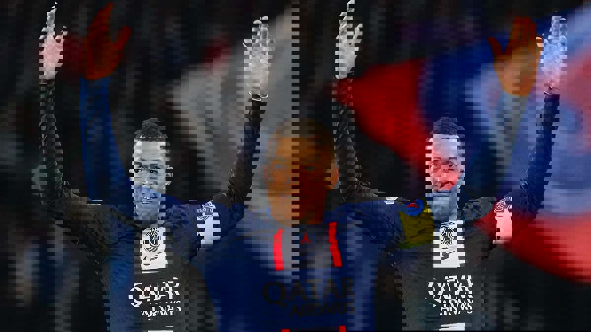 1851843