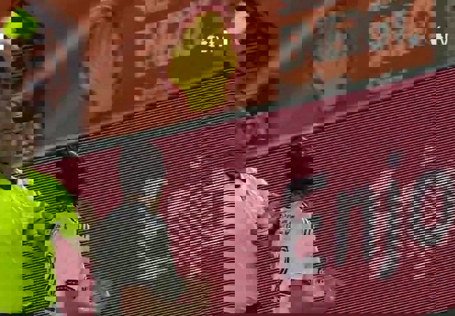 1852075