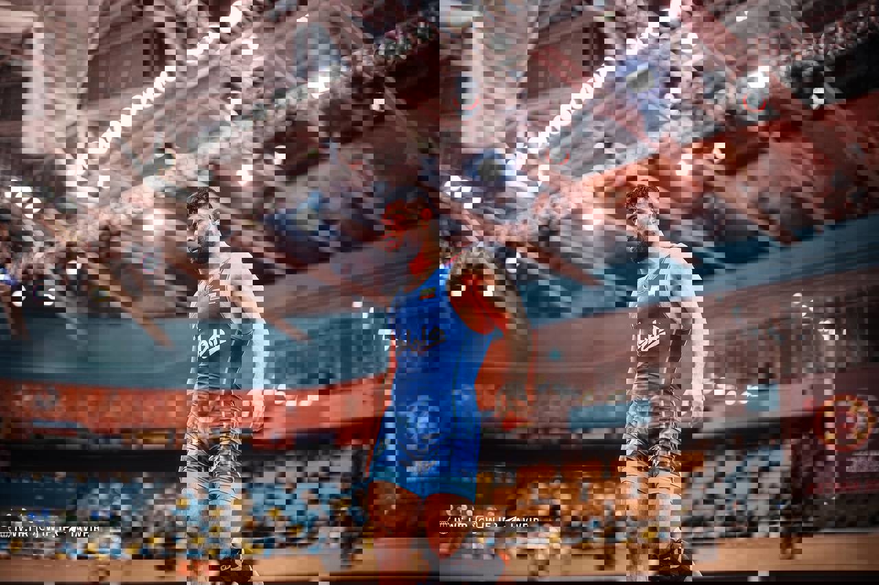 1852142