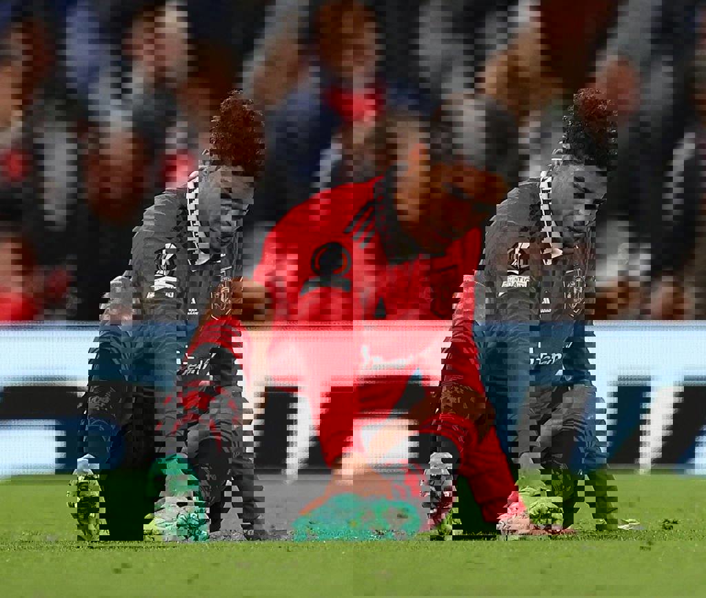 1852370