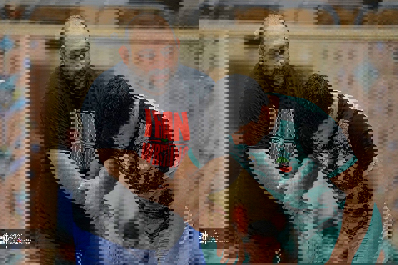 1852440