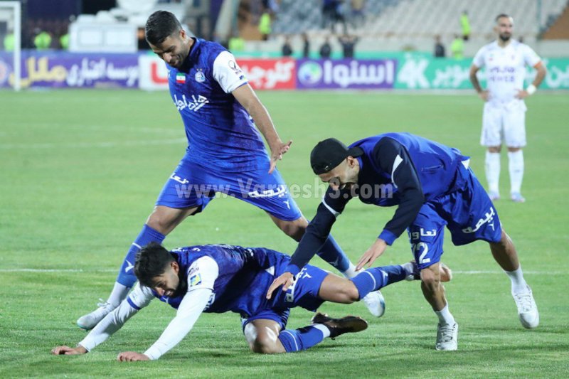 نمایش خاص رضاوند برای قلعهنویی!