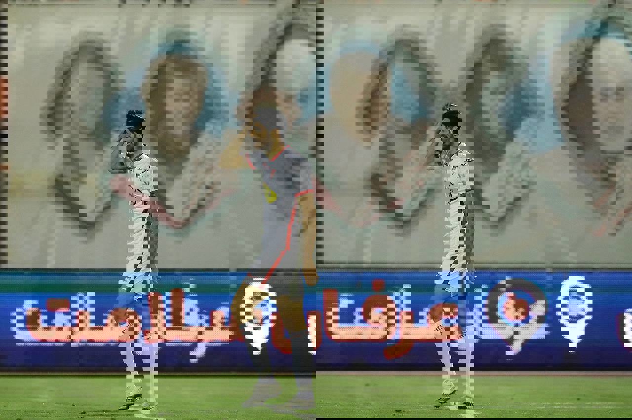 1852835