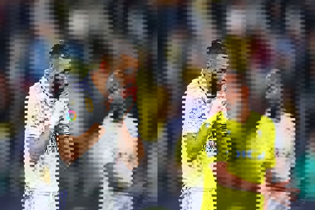 1852801