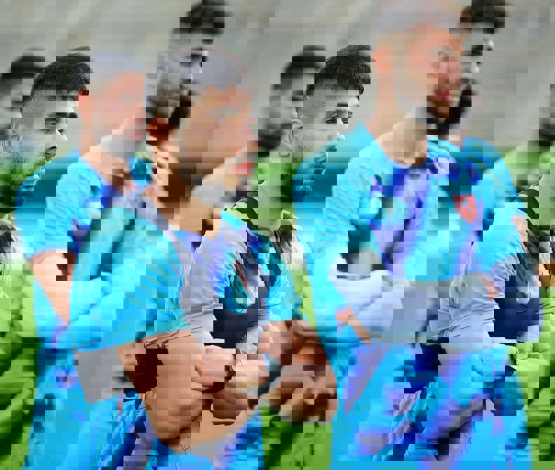 1852881