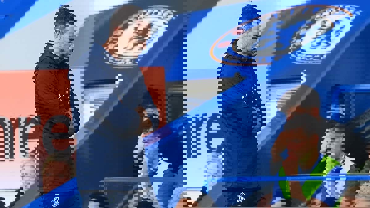 1853558