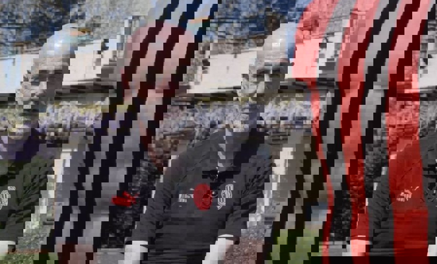 1853534