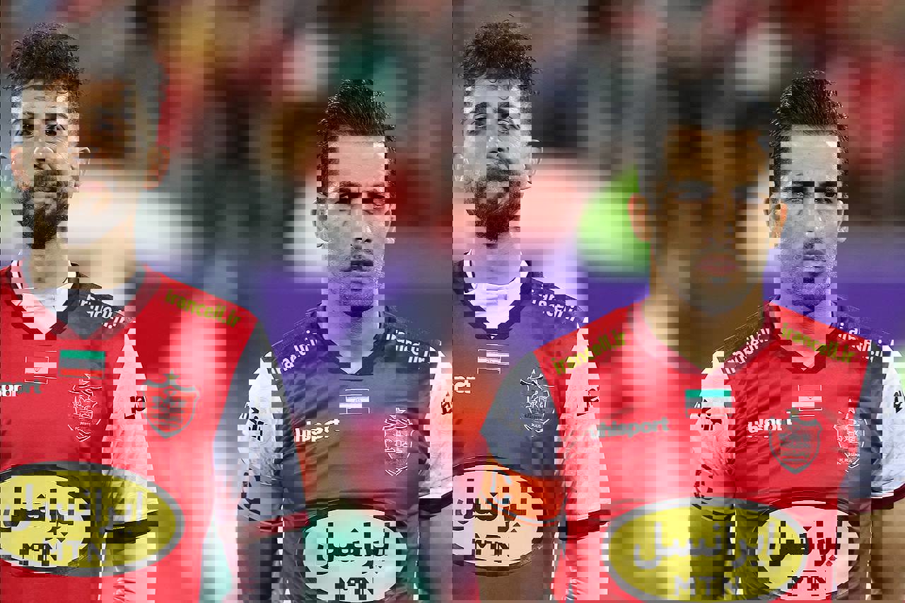1853702