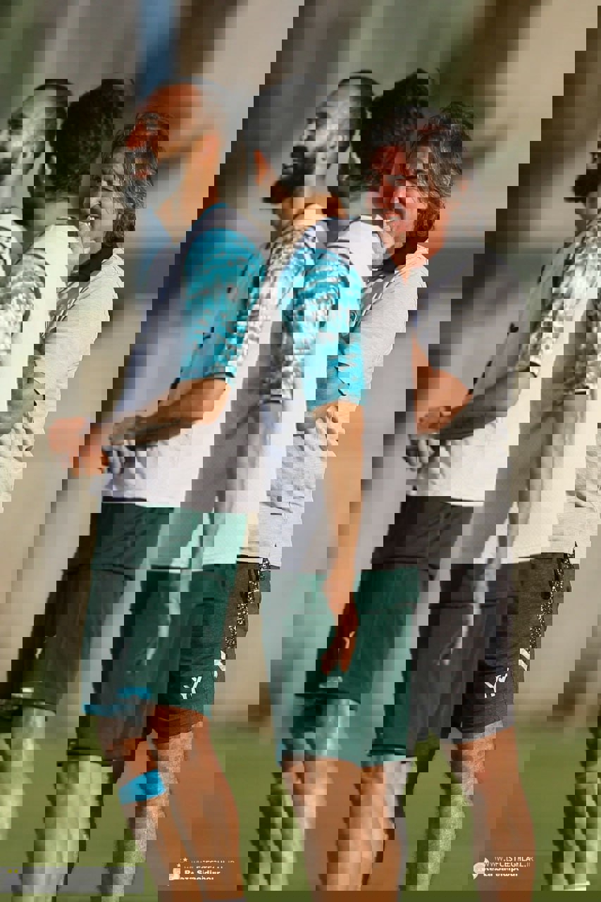 1853866