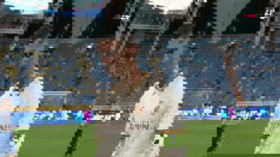 1853958