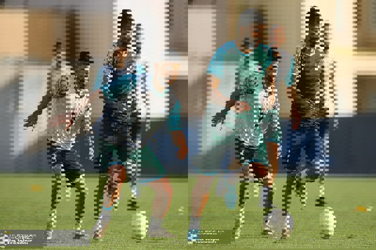 1854632