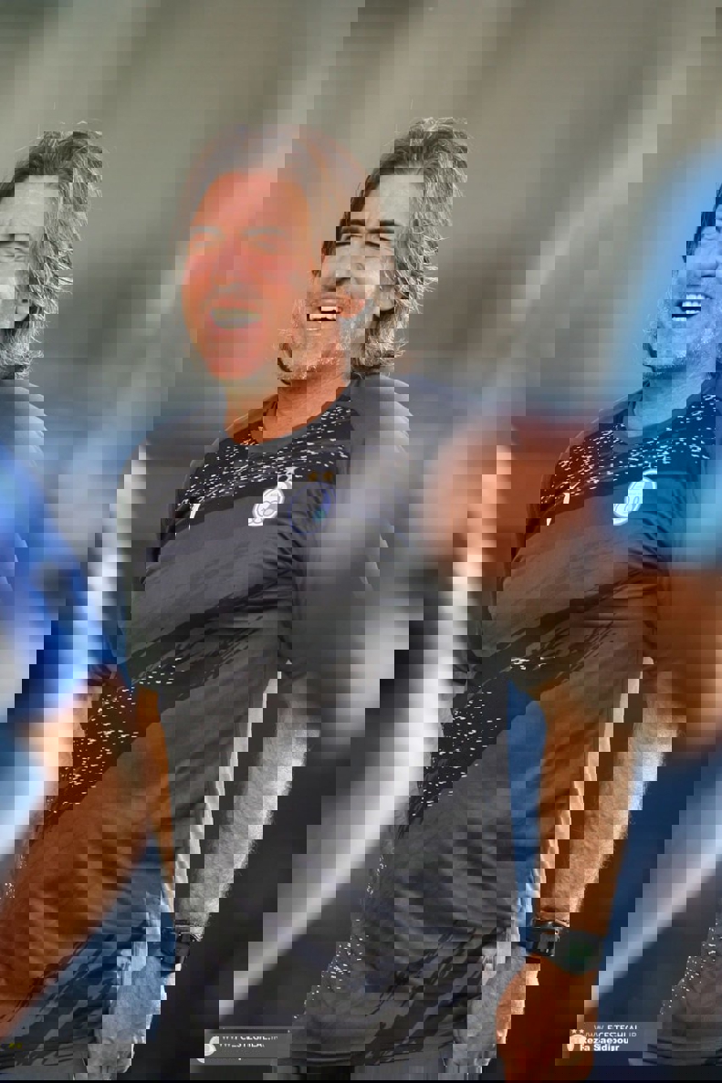 1854950