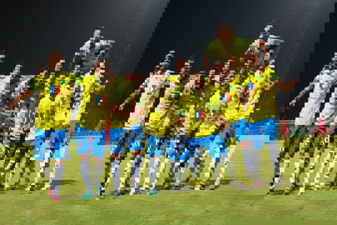 1856152