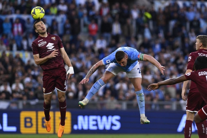 لاتزیو 0-1 تورینو: هدیه بزرگ همشهری‌ها به یوونتوس 3