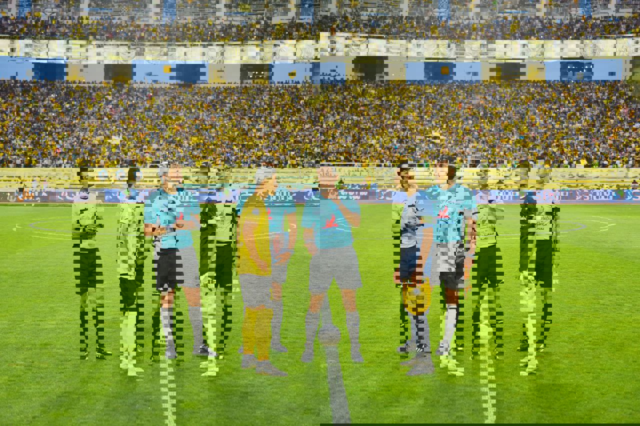 1856712