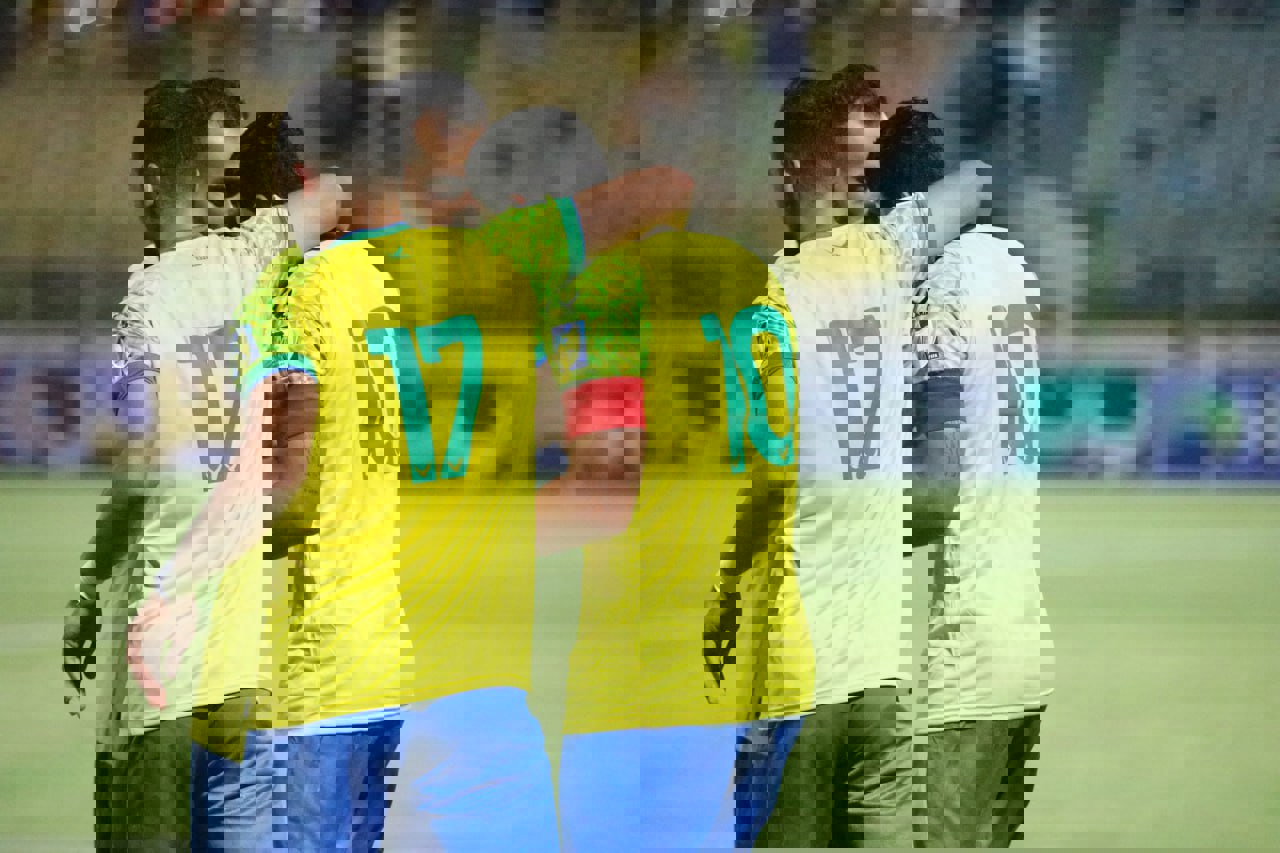 1856339