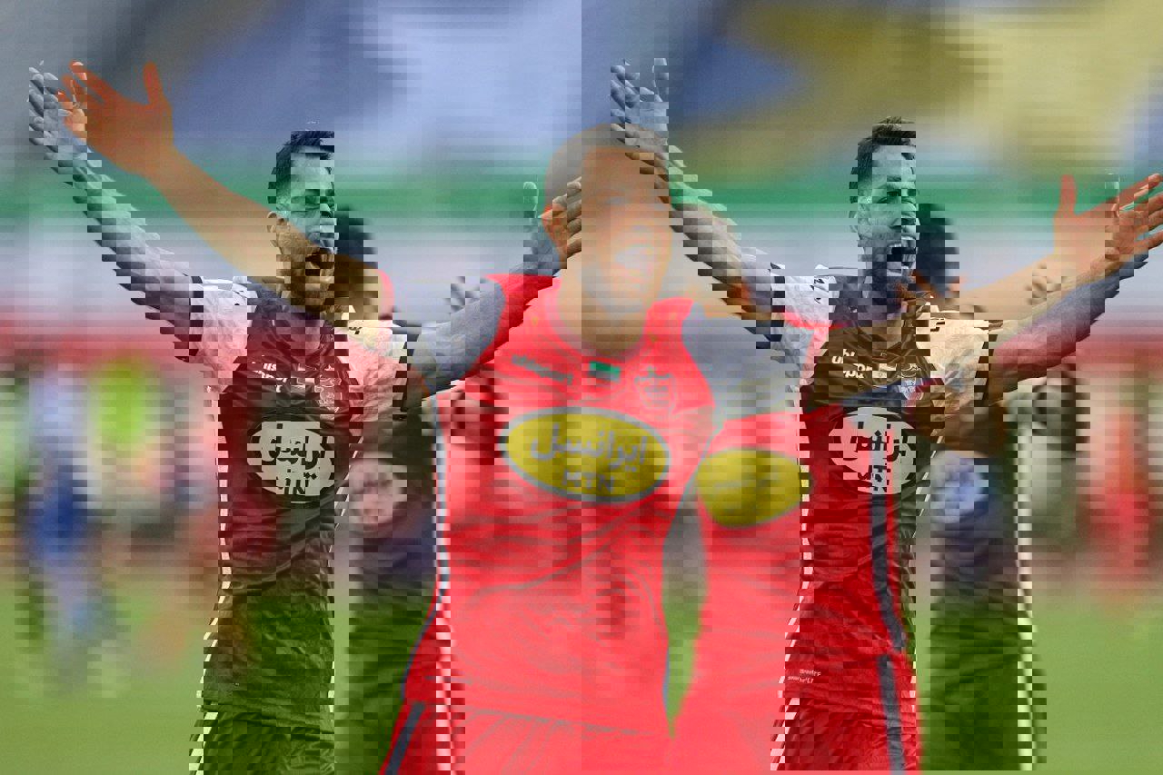 1856543