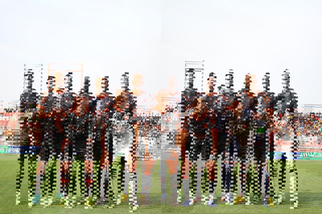 1856598