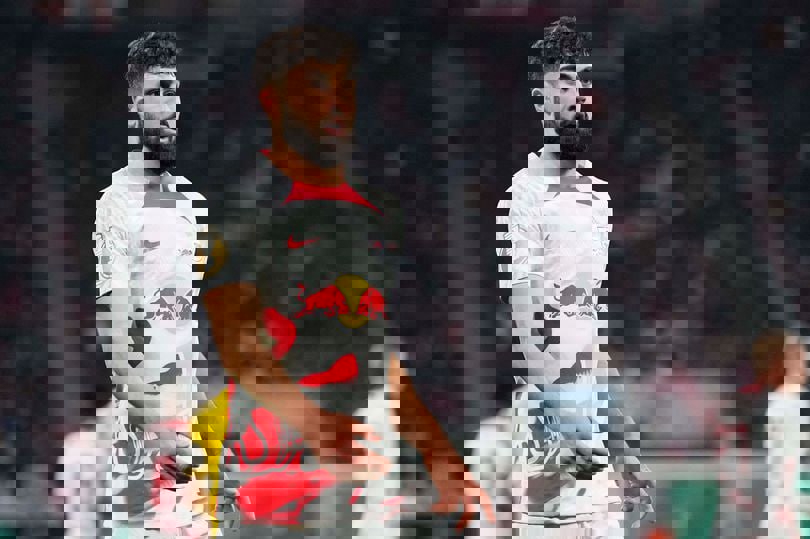 1856722