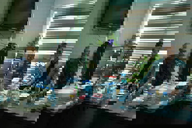 1857096