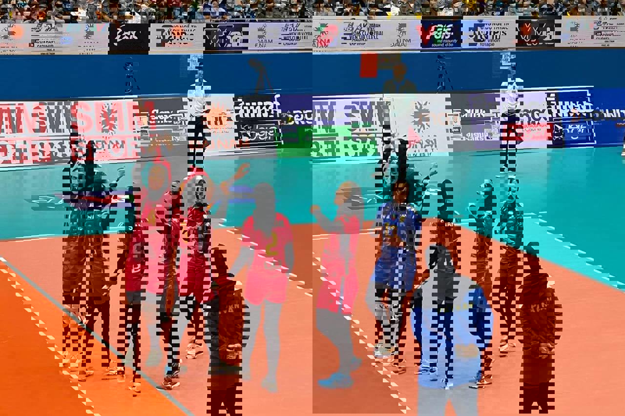 1857116