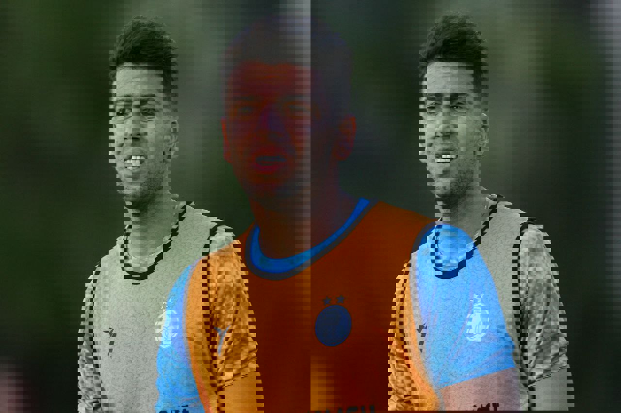 1857489