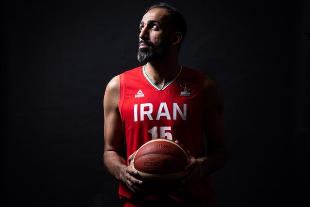 حضور حامد حدادی در قرعه‌کشی جام جهانی بسکتبال