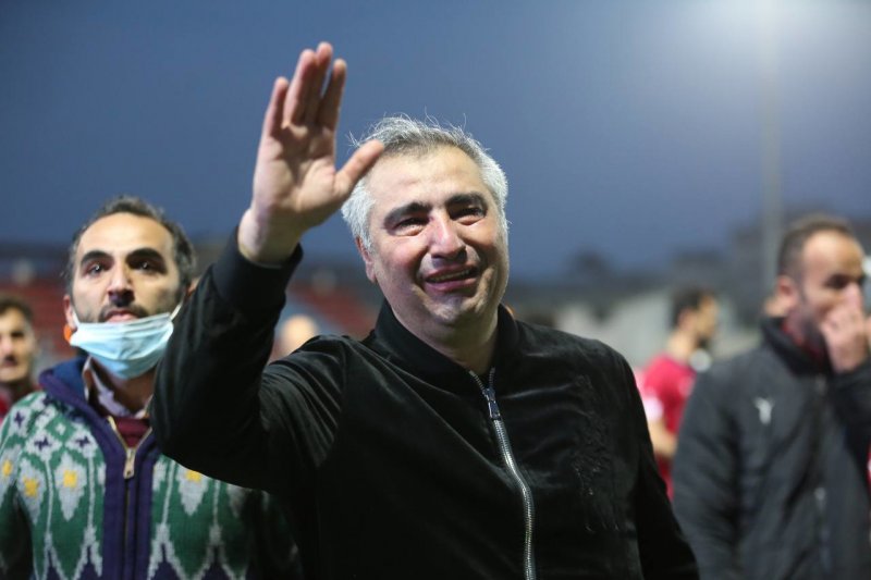 صحبتهای توفانی ساکت در سالگرد افتخار بزرگ