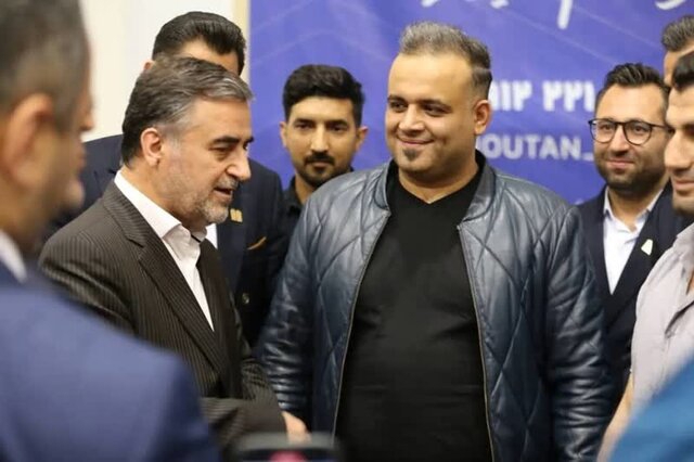 کاوه: میزبانی انبوهسازان هوتن کمنظیر بود