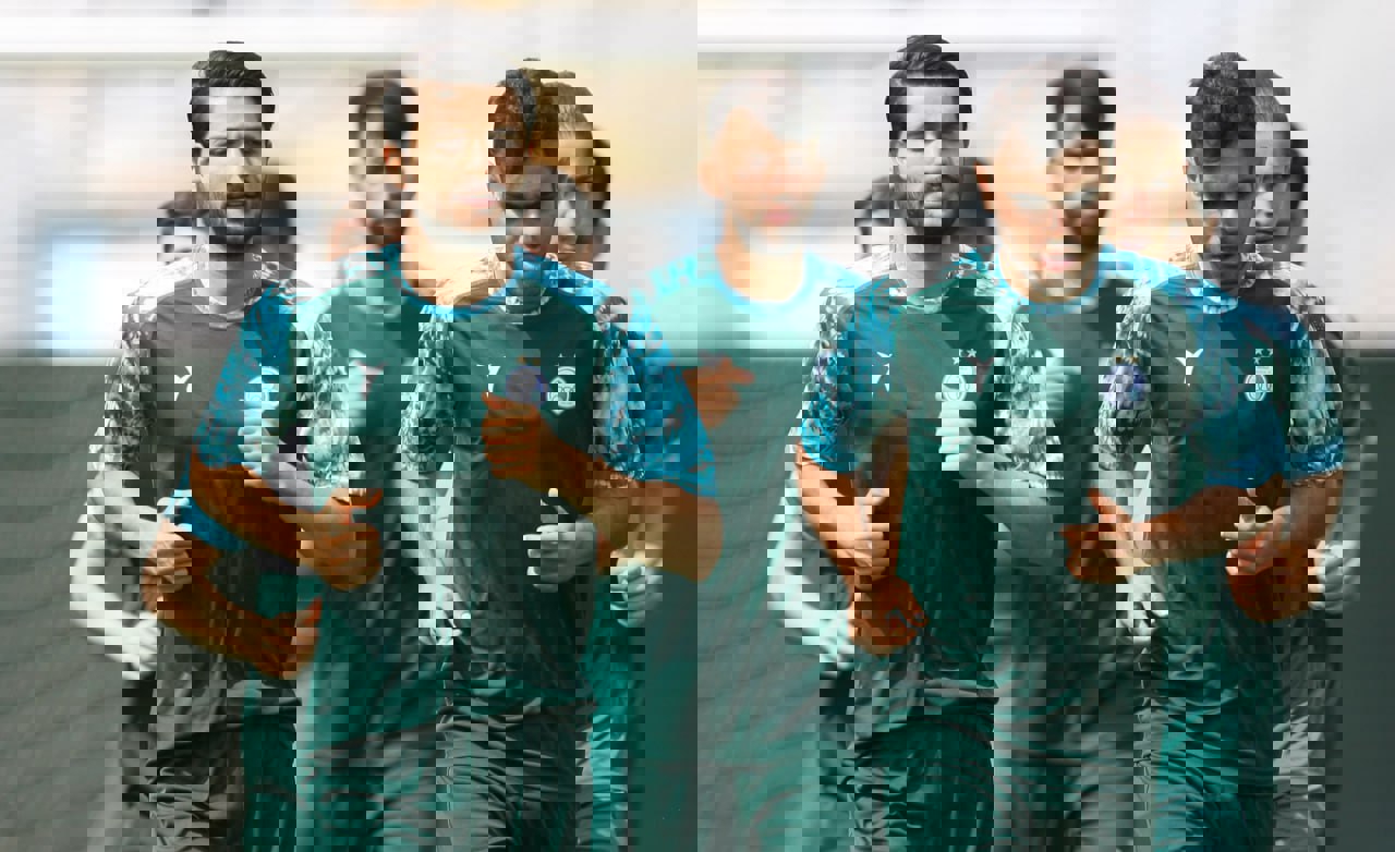 1868105