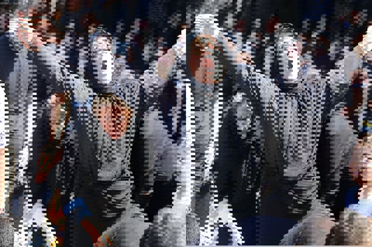 1868160