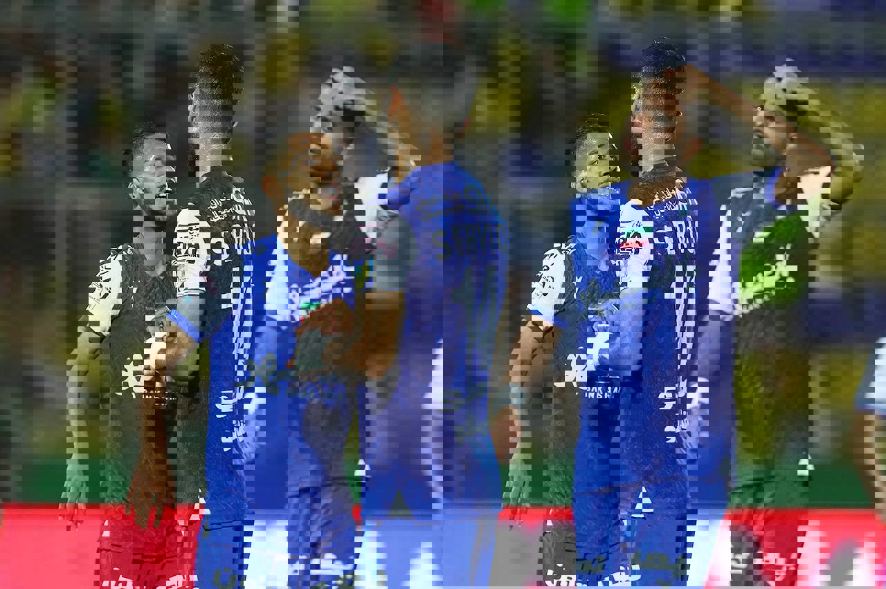 1868619