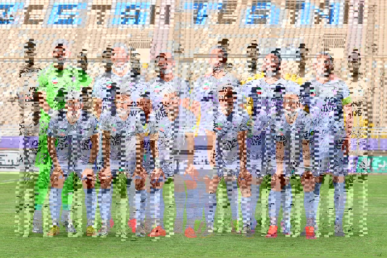 1868638