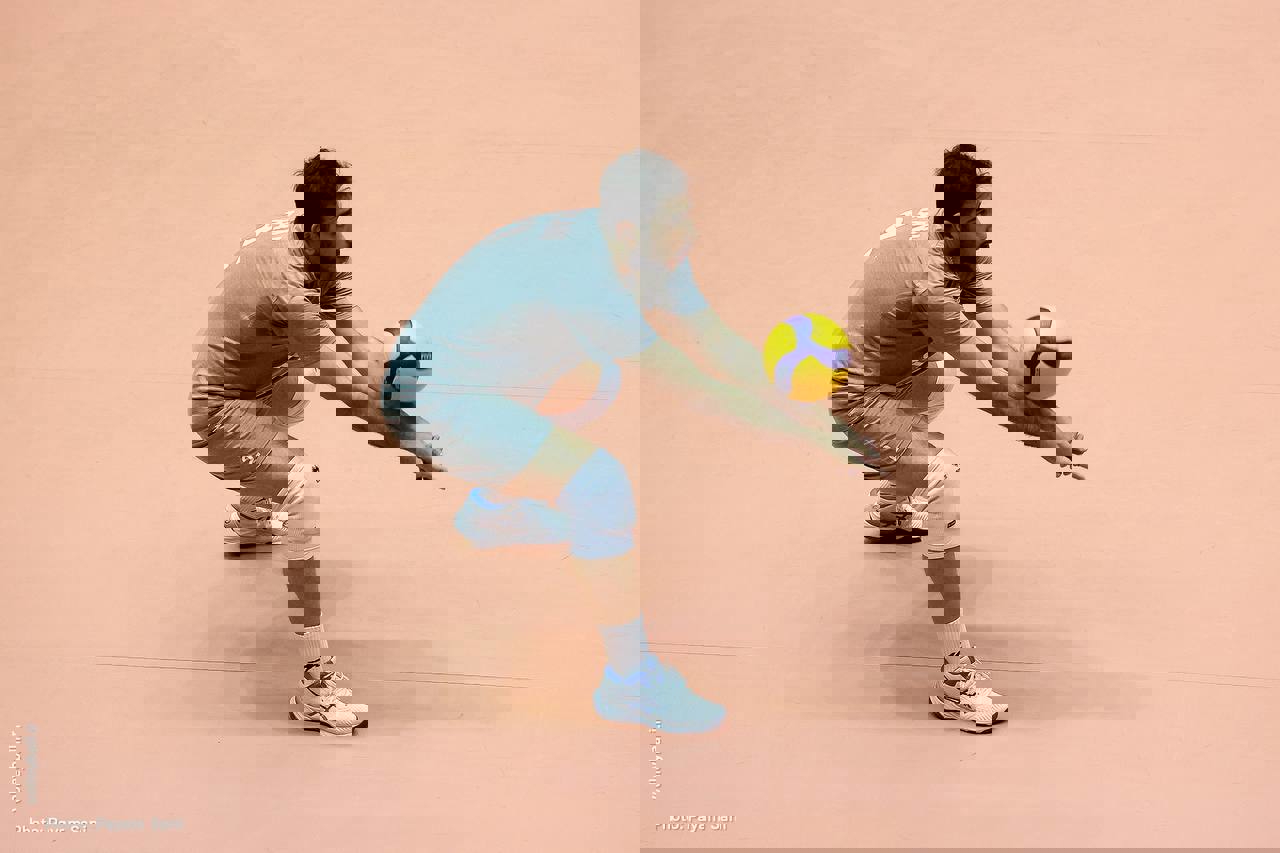 1868939
