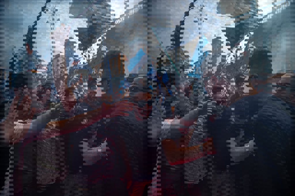 1869064