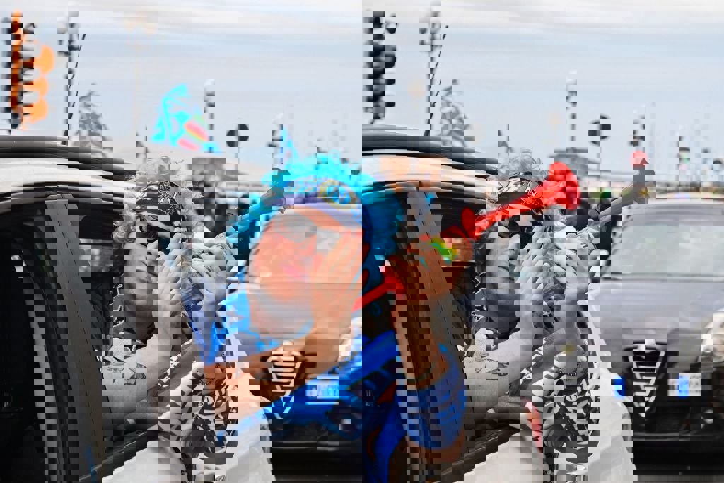 1869065
