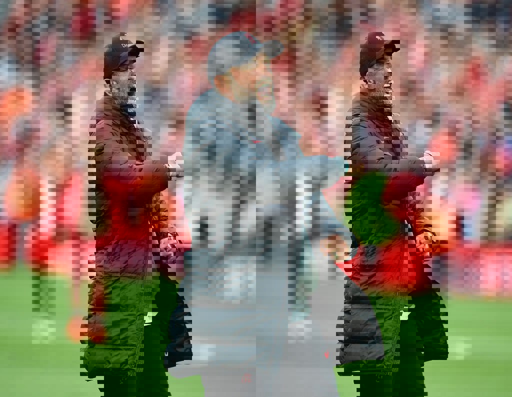 1869390