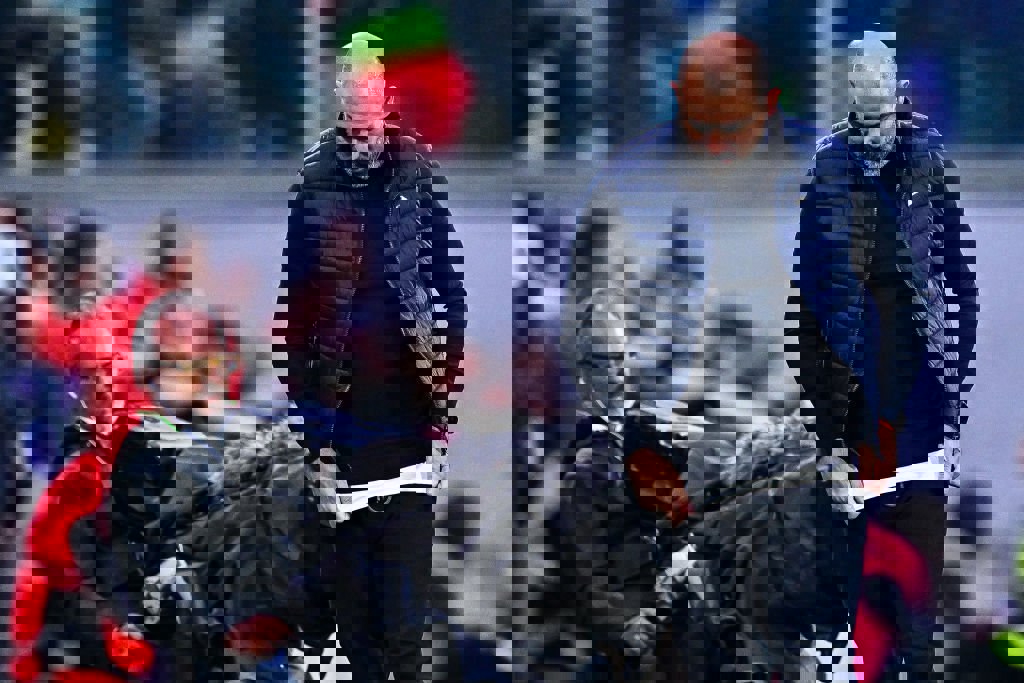 1869519