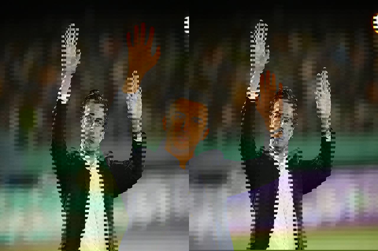 1869697